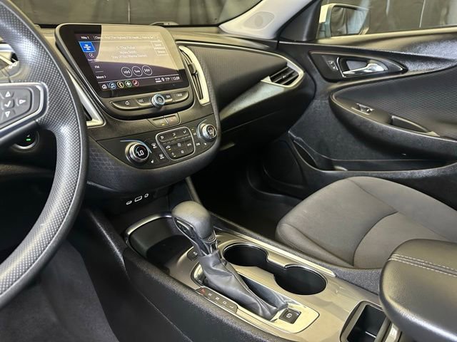 Used 2024 Chevrolet Malibu LT FWD image 30