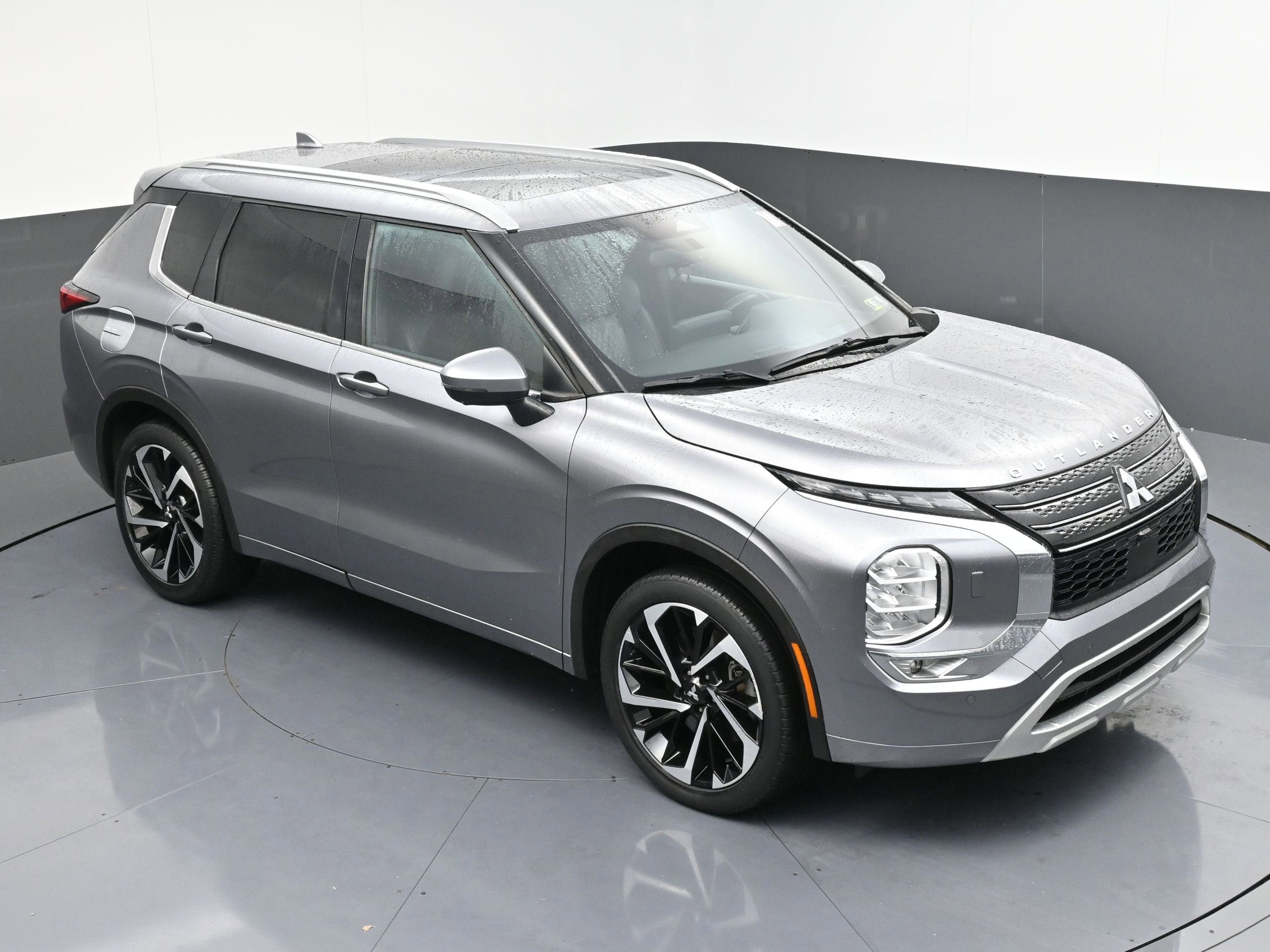 Used 2022 Mitsubishi Outlander SEL image 50