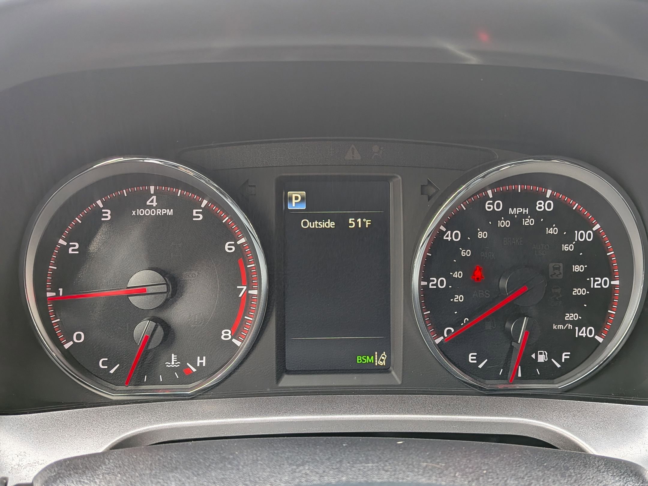 Used 2018 Toyota RAV4 SE w/ Power Extra Value Package image 14