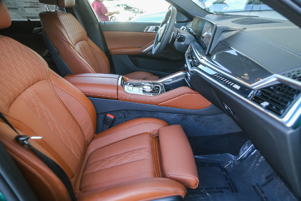 Used 2026 BMW X6 M60i AWD/4WD image 13