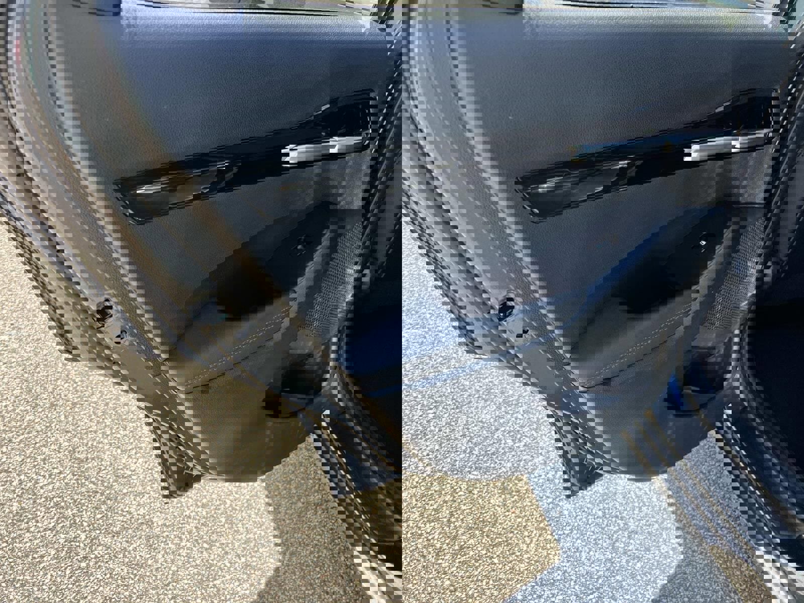 Used 2023 Kia Seltos S w/ Navigation Package image 21