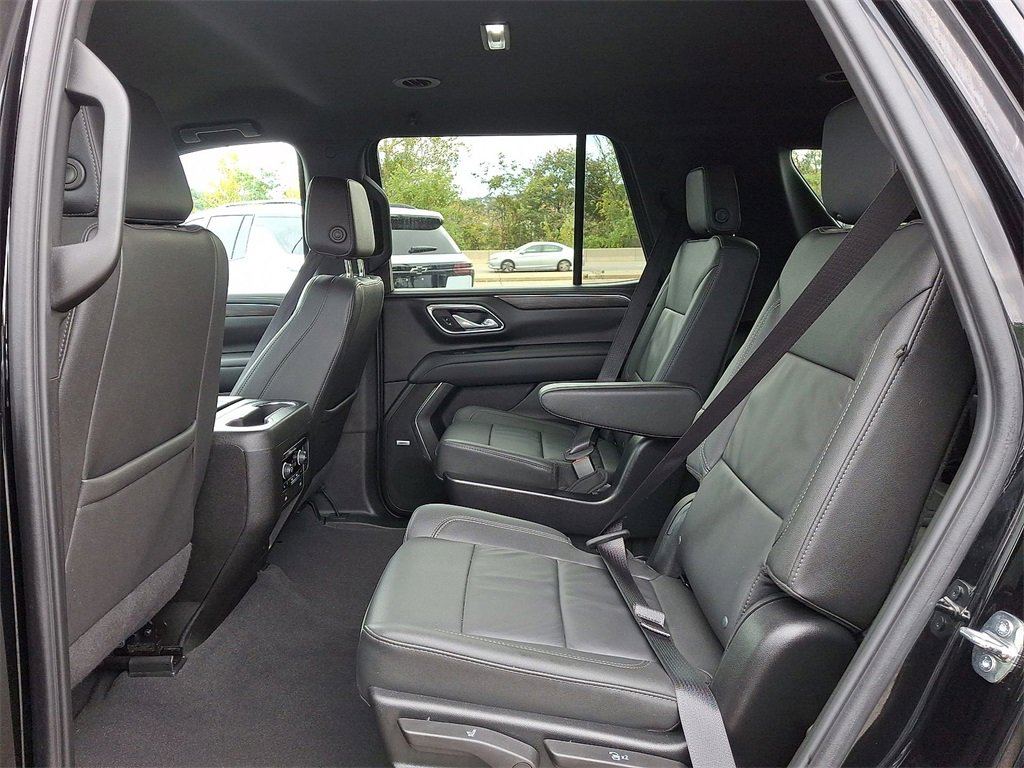 Certified 2024 Chevrolet Tahoe Z71 w/ Luxury Package image 20