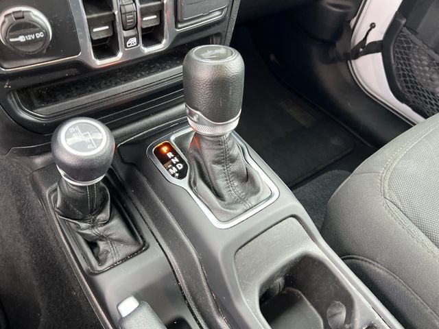 Used 2023 Jeep Wrangler Unlimited Sport AWD/4WD image 23
