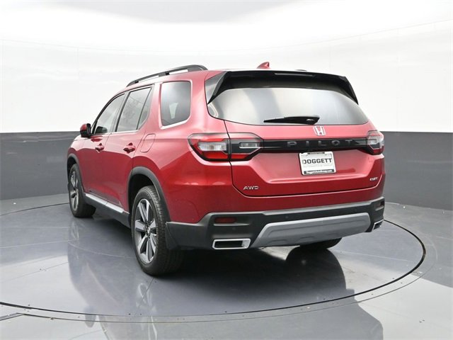 Certified 2024 Honda Pilot Elite image 8