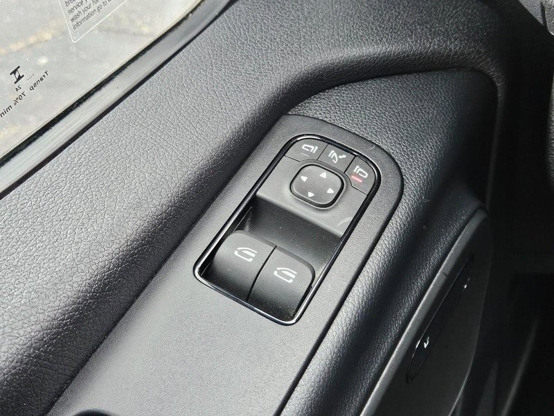 Used 2024 Mercedes-Benz Sprinter 2500 image 20