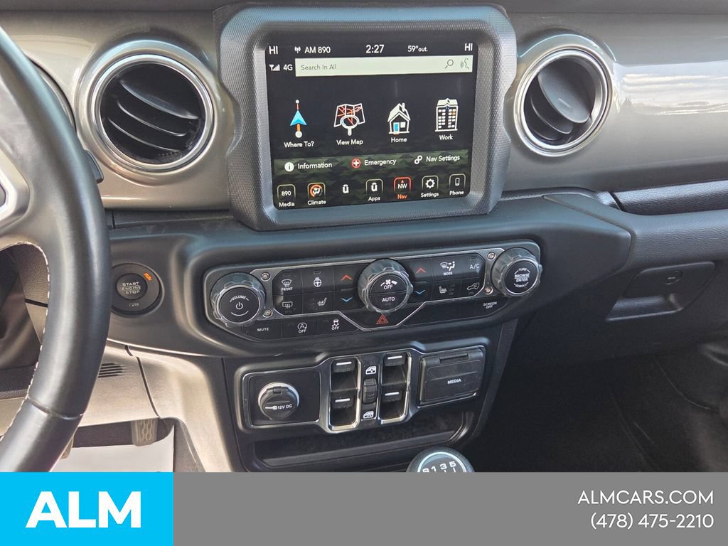 Used 2022 Jeep Wrangler Unlimited Sahara w/ Cold Weather Group AWD/4WD image 19