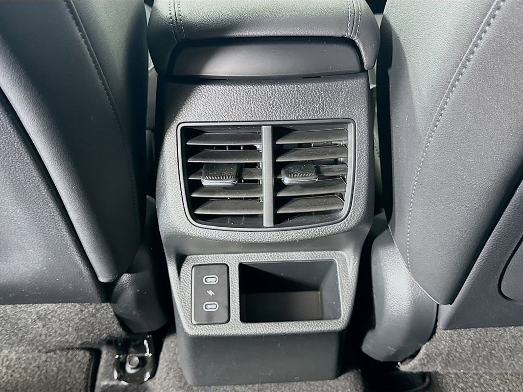 New 2026 Kia Seltos SX AWD/4WD image 31