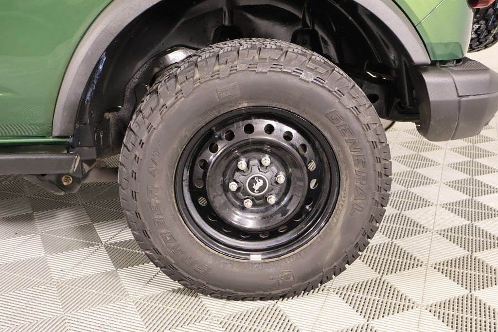 Used 2022 Ford Bronco Black Diamond image 19