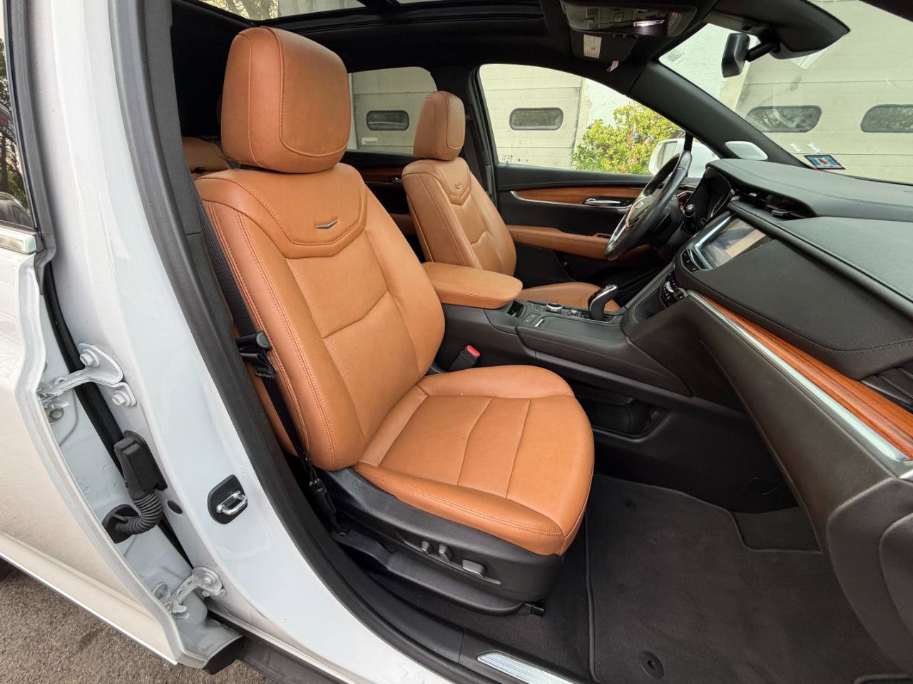 Used 2020 Cadillac XT5 Premium Luxury AWD/4WD image 42