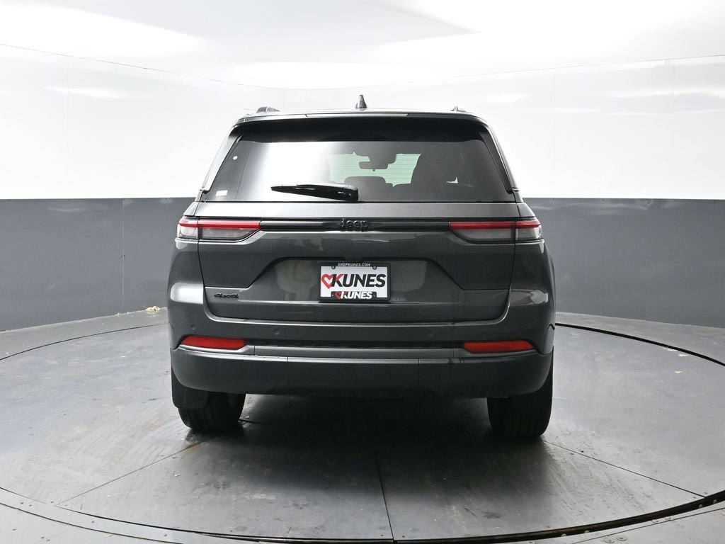 New 2026 Jeep Grand Cherokee Limited image 8