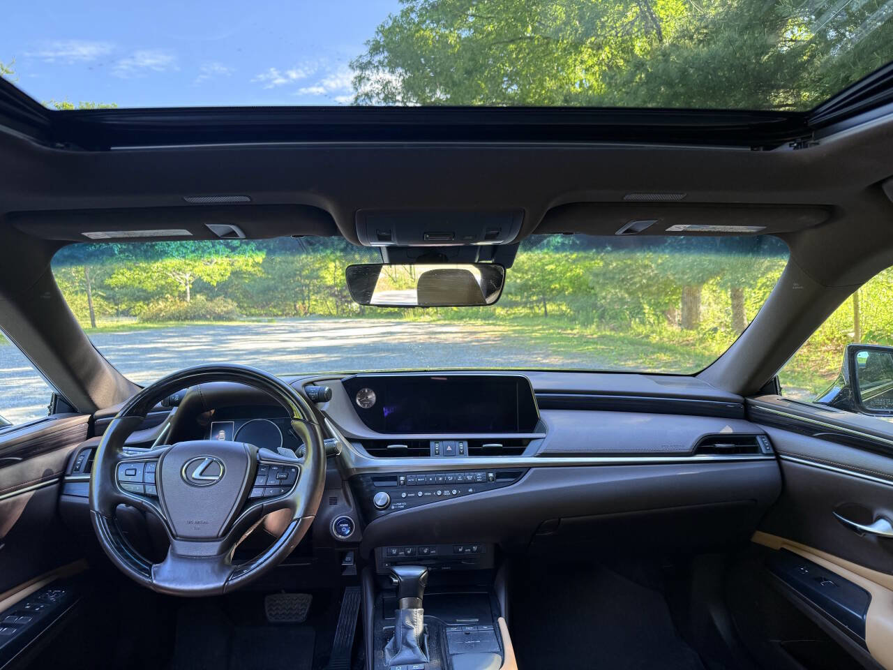 Used 2021 Lexus ES 300h w/ Premium Package FWD image 14