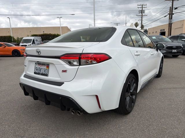 Used 2023 Toyota Corolla SE w/ SE Premium Package FWD image 8