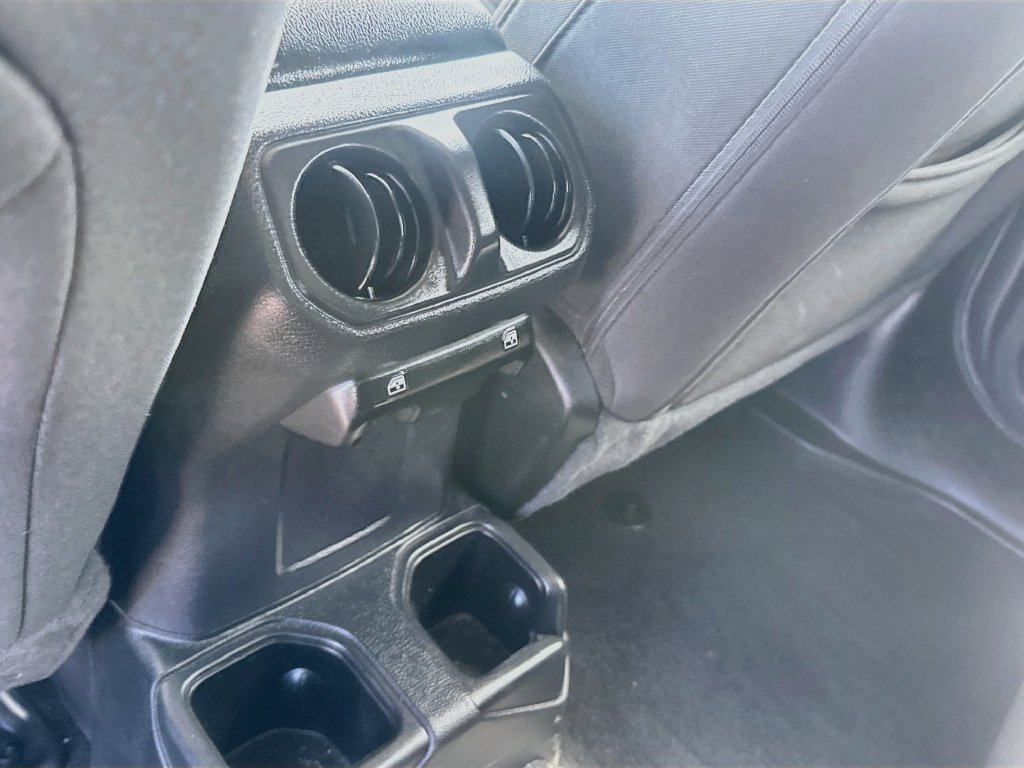 Used 2023 Jeep Wrangler Unlimited Sport AWD/4WD image 28
