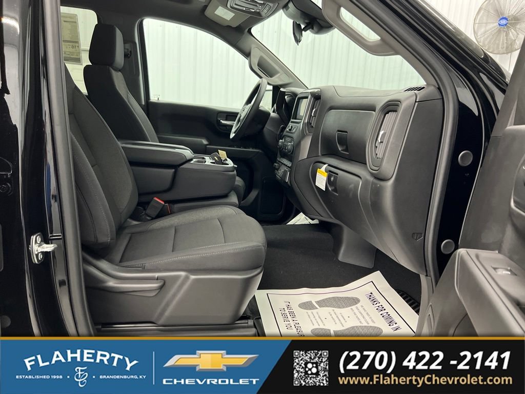 New 2026 Chevrolet Silverado 1500 Custom Trail Boss w/ LPO, Dark Essentials Package AWD/4WD image 15