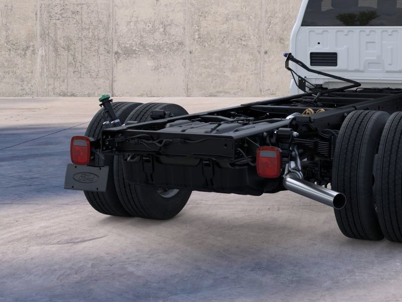 New 2026 Ford F600 4x4 Regular Cab Super Duty w/ XL Chrome Package image 23