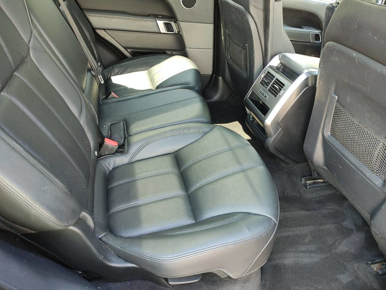 Used 2015 Land Rover Range Rover Sport SE image 50