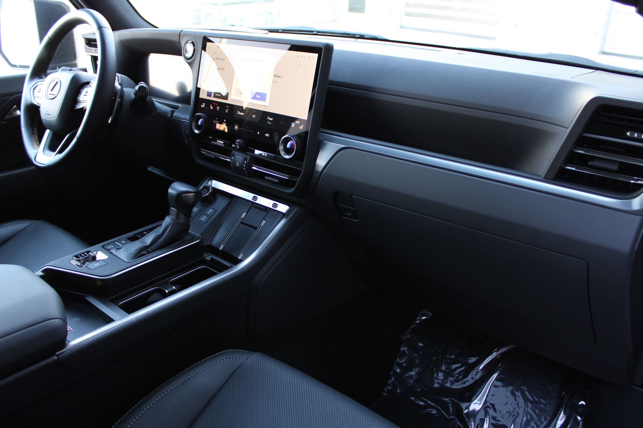 Used 2024 Lexus GX 550 image 30