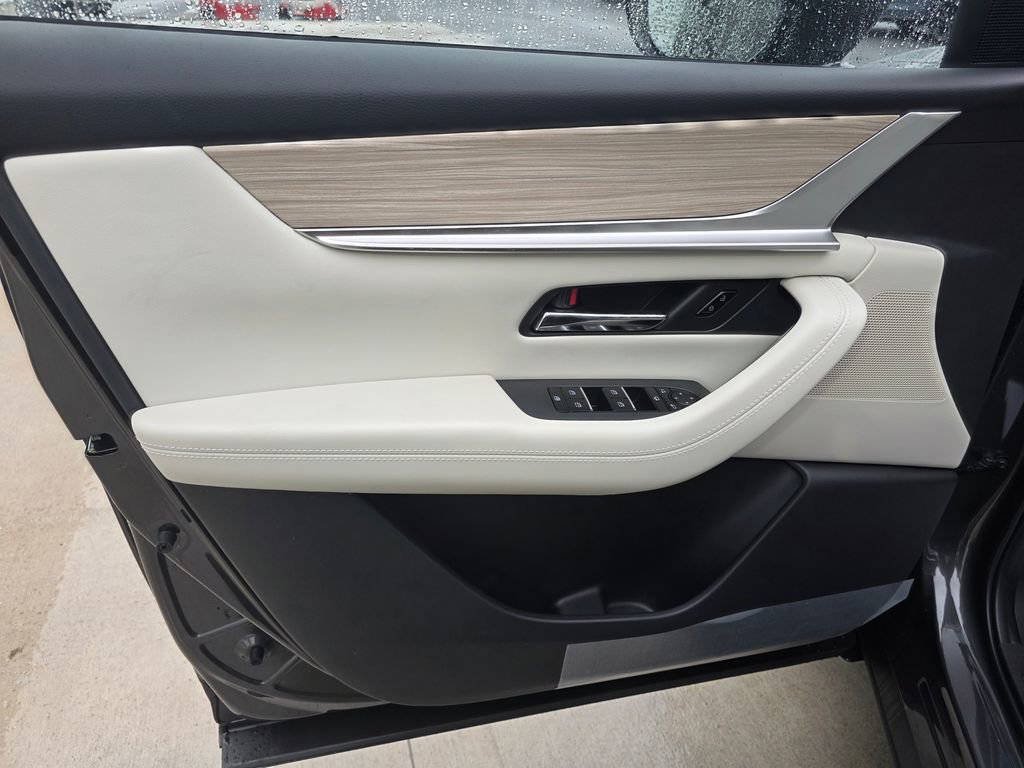 New 2026 MAZDA CX-90 Plug-In Hybrid w/ Premium Plus image 16