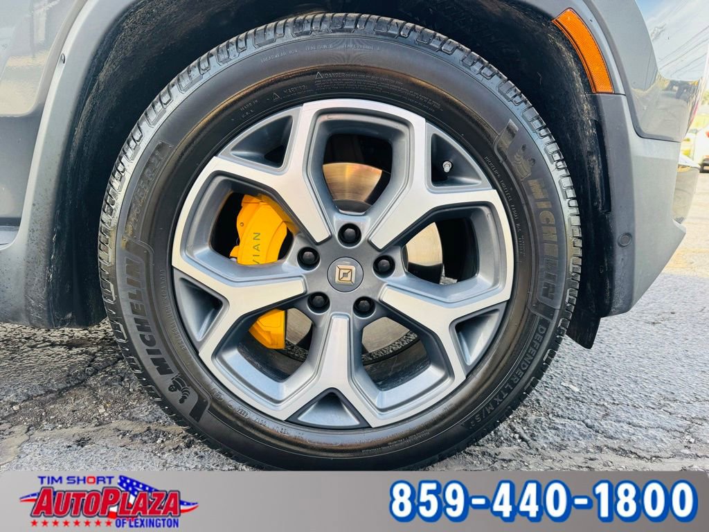 Used 2022 Rivian R1S Launch Edition image 23