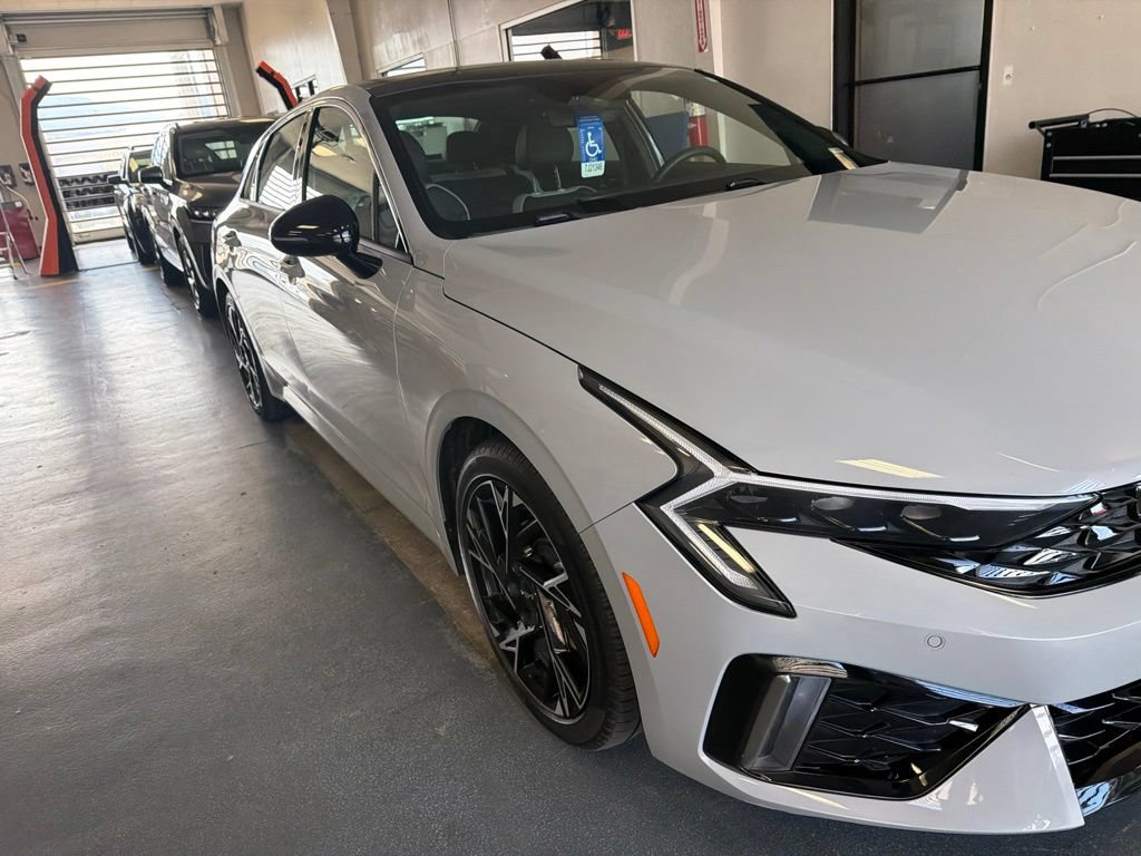 Used 2025 Kia K5 GT-Line w/ GT-Line Premium Package FWD image 1