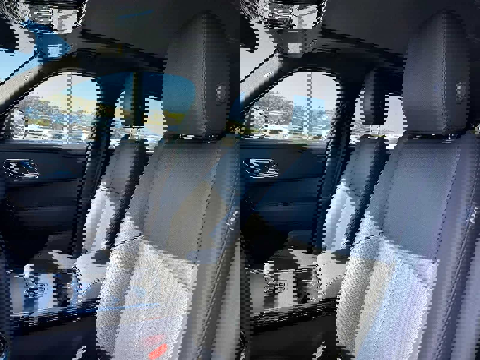 Used 2026 Land Rover Range Rover Velar S image 7