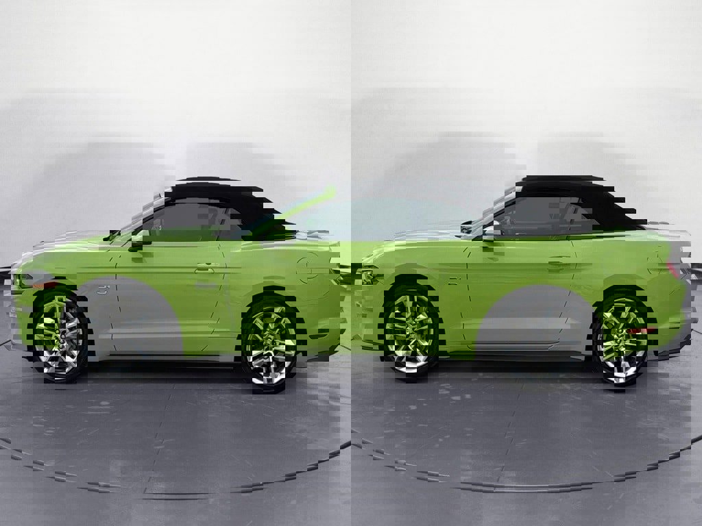 Used 2020 Ford Mustang GT Premium w/ Equipment Group 401A image 2