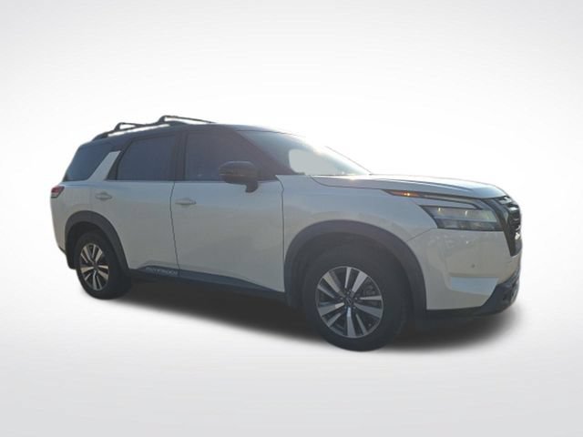Used 2024 Nissan Pathfinder SL