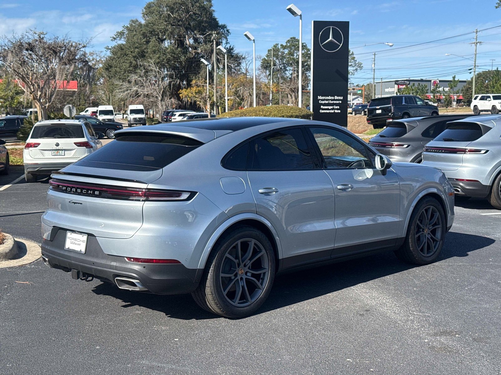 Certified 2026 Porsche Cayenne Coupe image 9