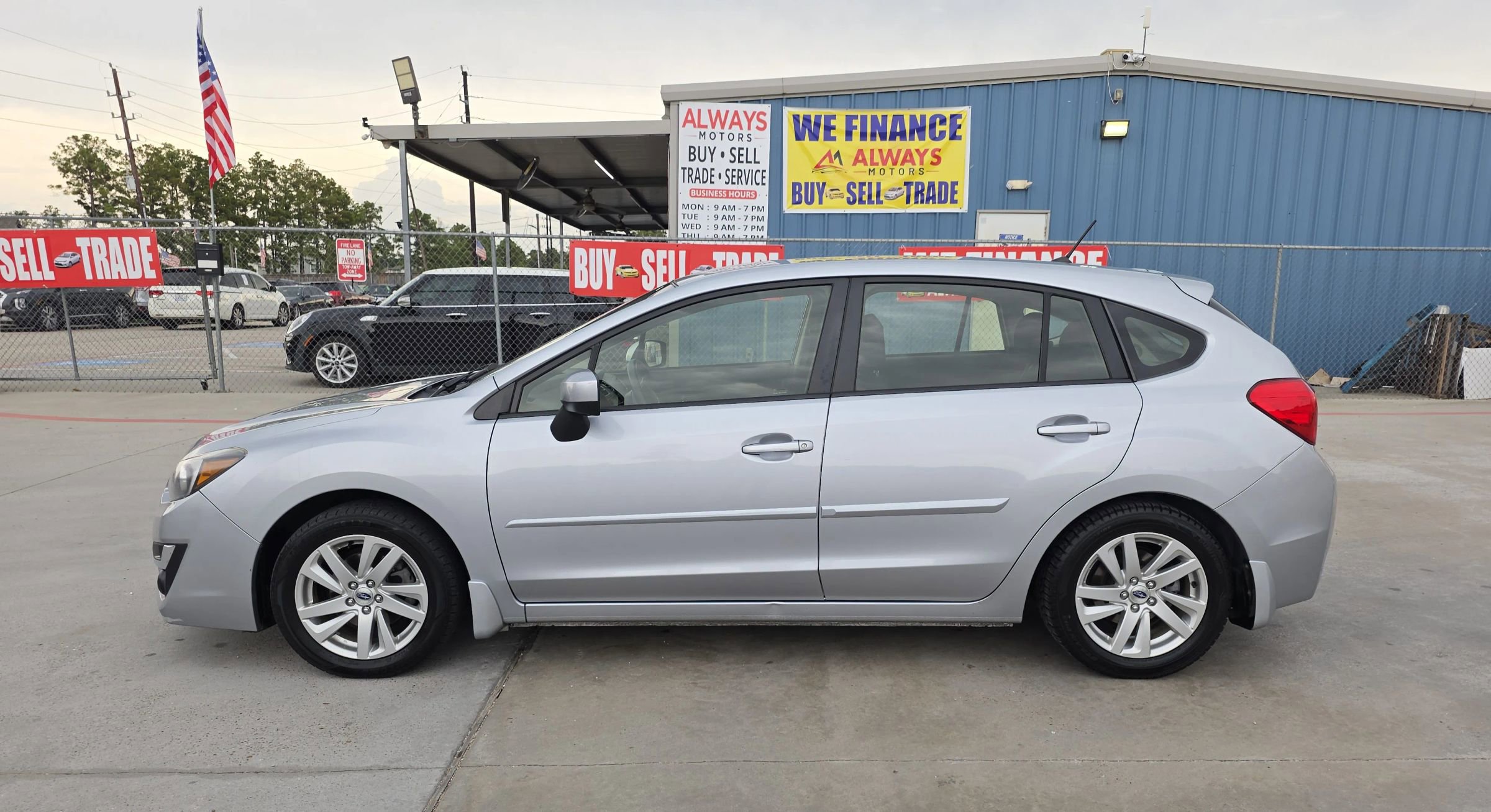 Used 2015 Subaru Impreza 2.0i Premium image 10