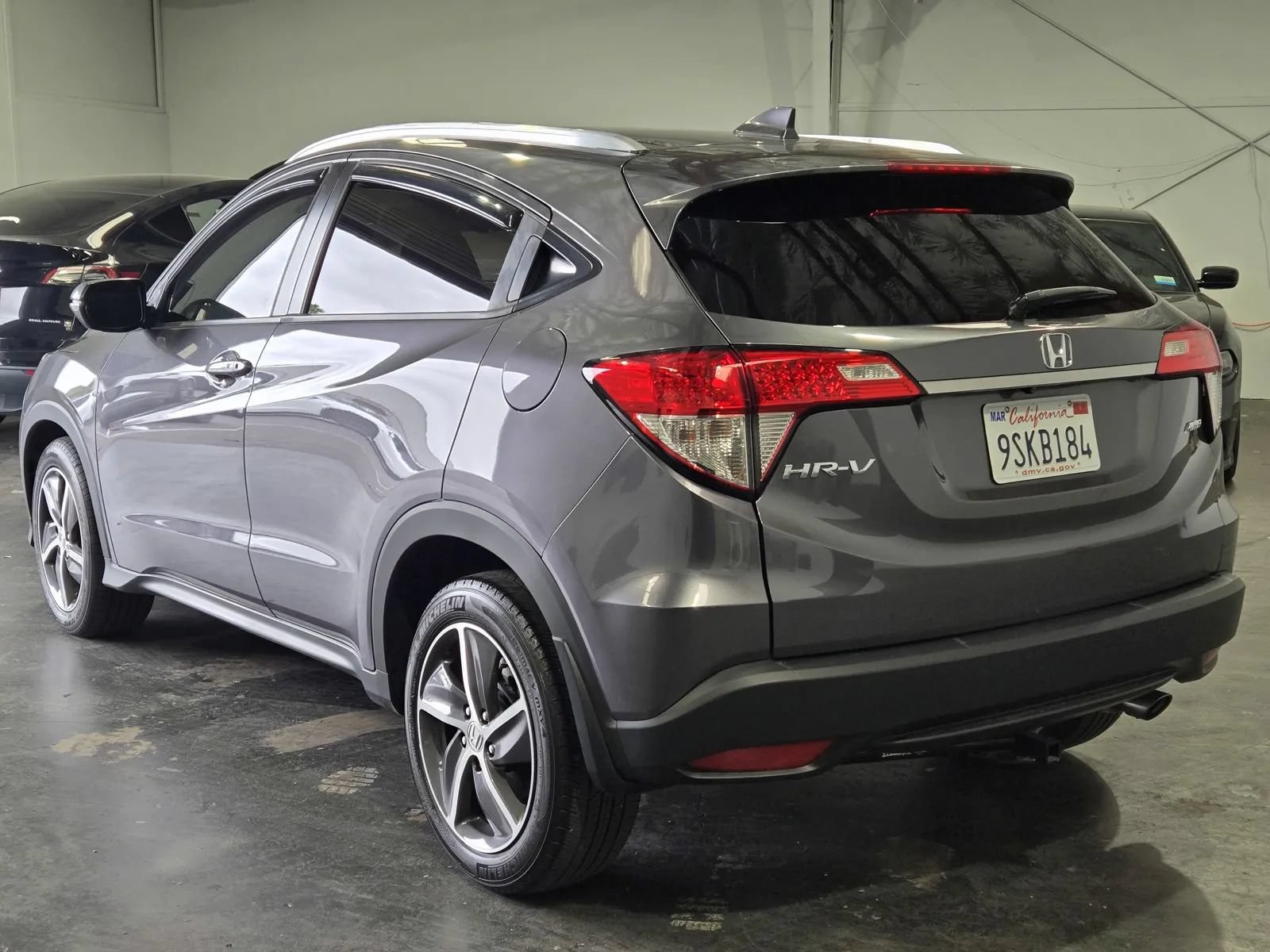 Used 2022 Honda HR-V EX image 2