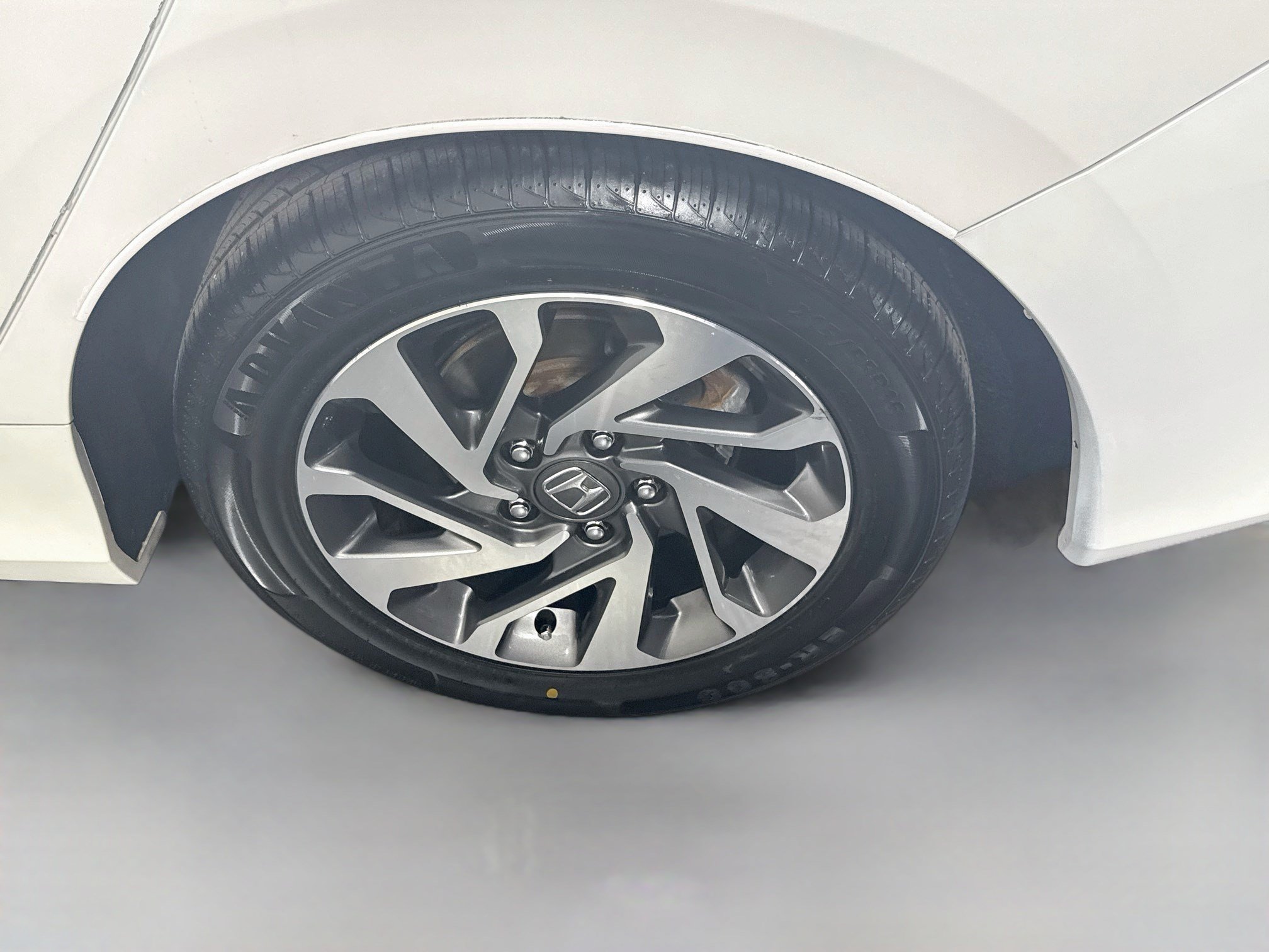 Used 2018 Honda Civic EX image 37