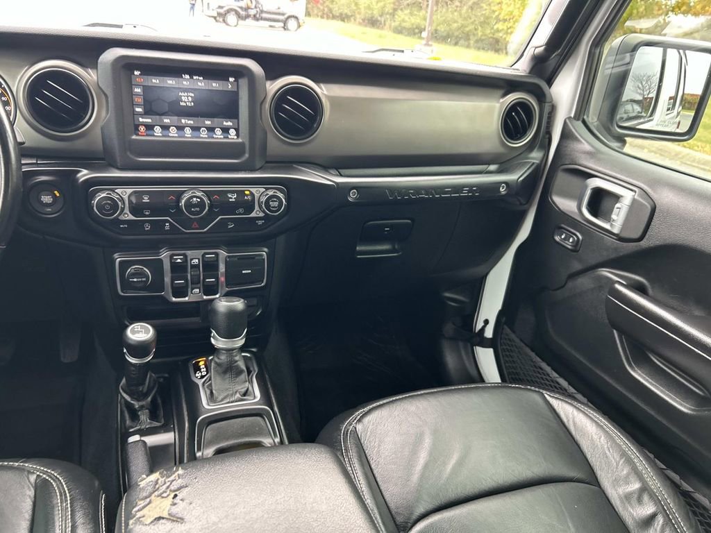Used 2020 Jeep Wrangler Unlimited Sport image 17