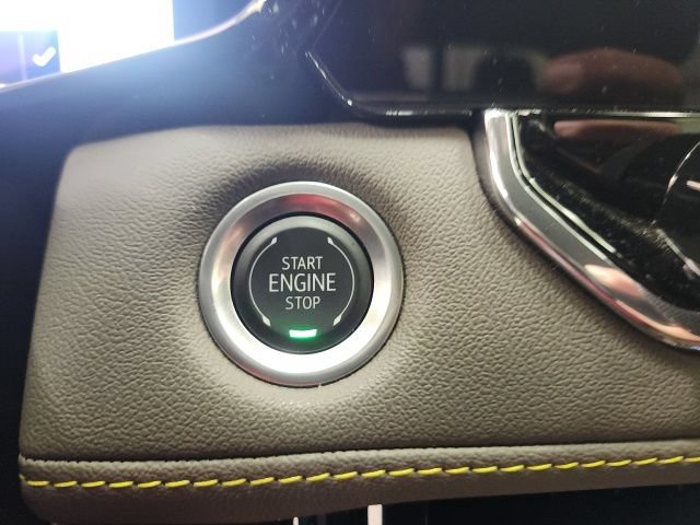Used 2024 Chevrolet Colorado ZR2 AWD/4WD image 17