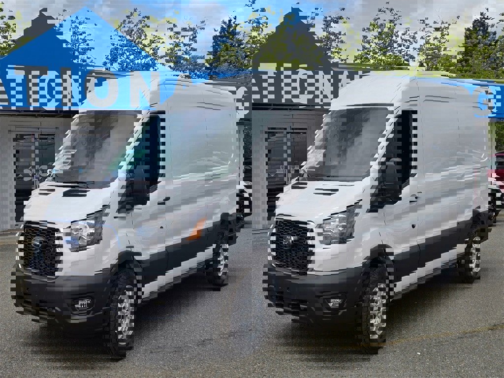 New 2025 Ford Transit 250 148 Medium Roof