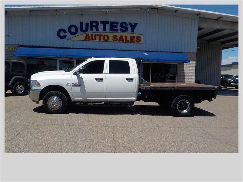 Used 2014 RAM 3500 Tradesman w/ Chrome Appearance Group AWD/4WD image 14