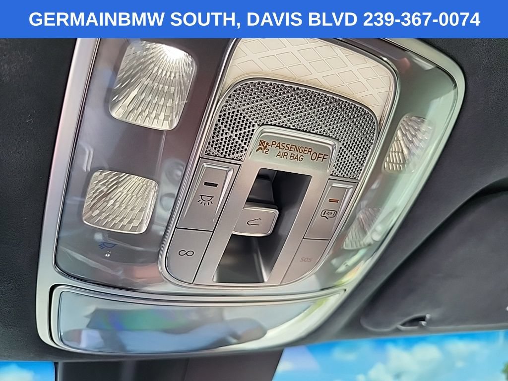 Used 2022 Genesis GV70 3.5T Sport w/ Sport Advanced Package AWD/4WD image 17