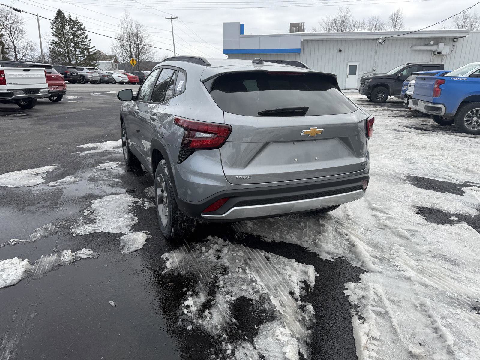 New 2026 Chevrolet Trax LT w/ Driver Confidence Package image 3