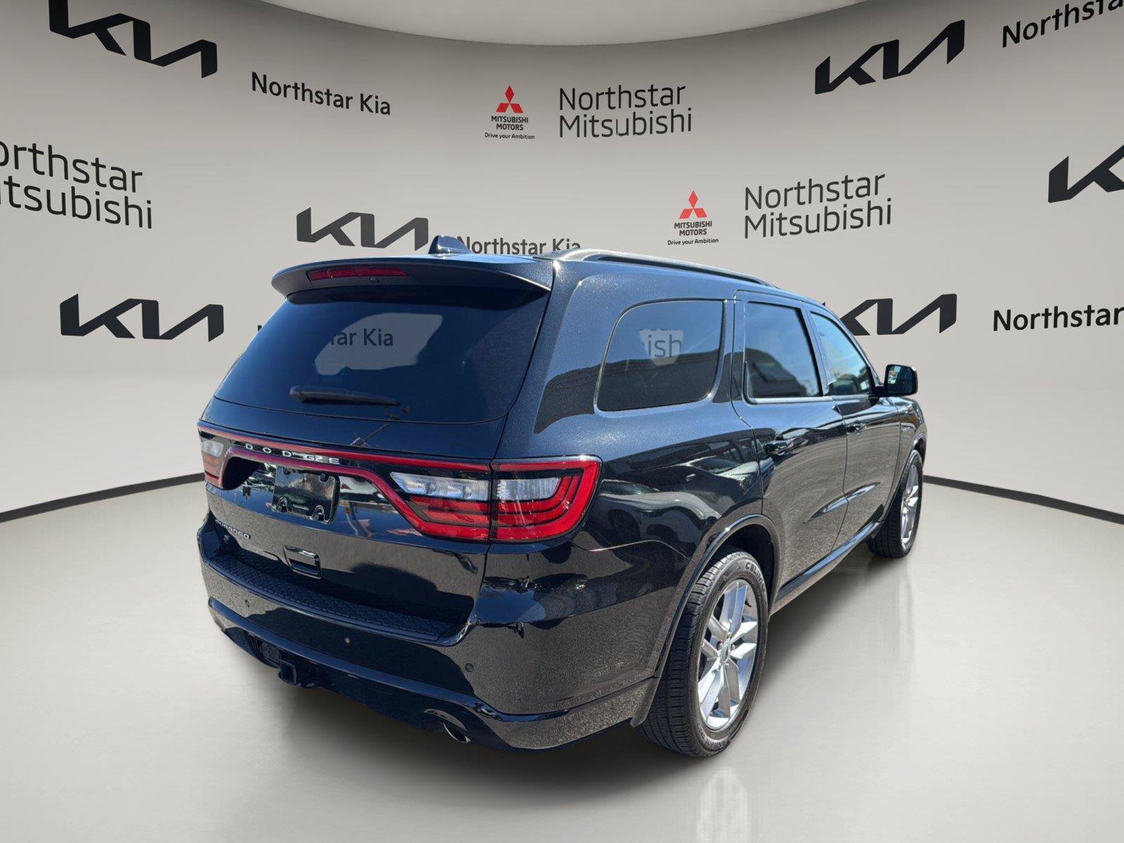 Used 2024 Dodge Durango R/T AWD/4WD image 4