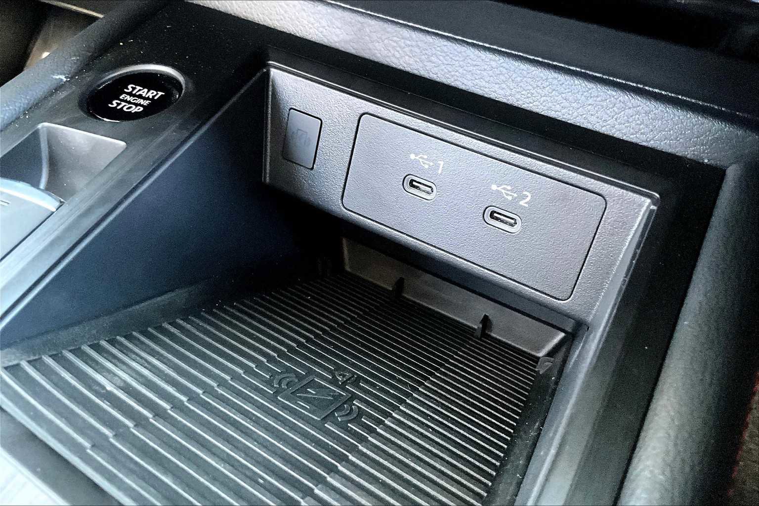 New 2026 Nissan Kicks SR image 18