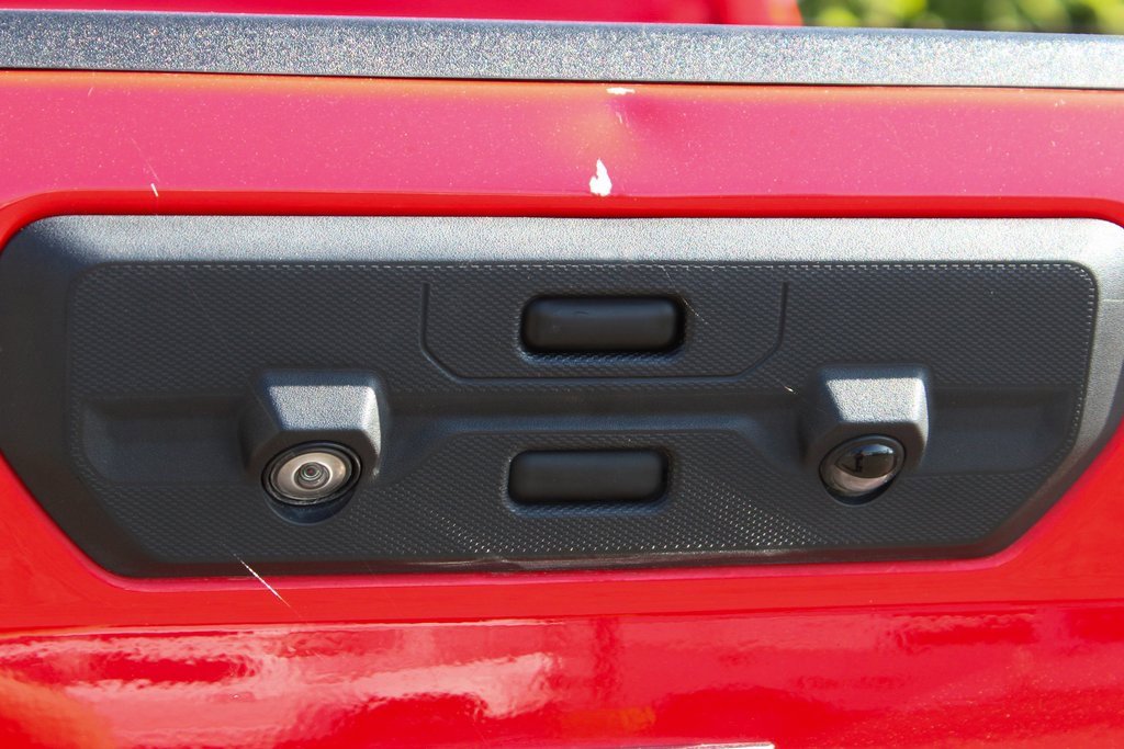 Used 2022 Chevrolet Silverado 2500 LT w/ Convenience Package image 43