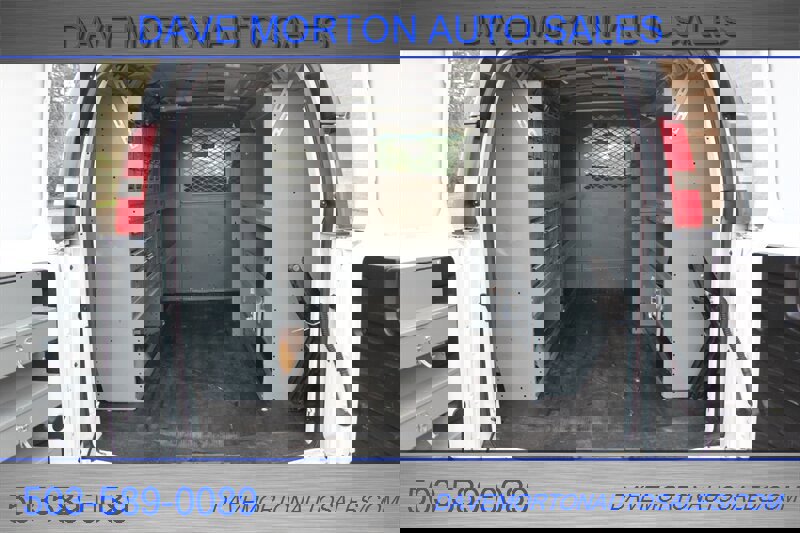 Used 2015 Chevrolet Express 3500 image 14