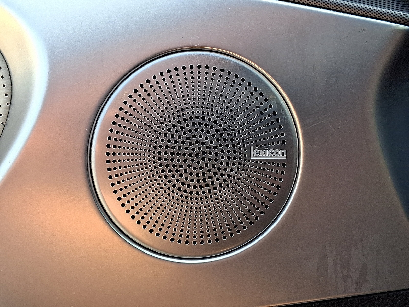 Used 2025 Genesis G70 3.3T Advanced image 25