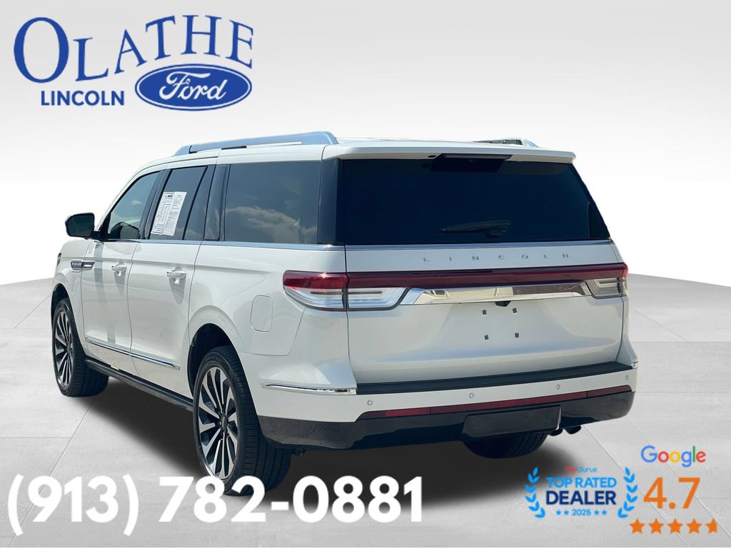 Certified 2024 Lincoln Navigator L Reserve AWD/4WD image 3