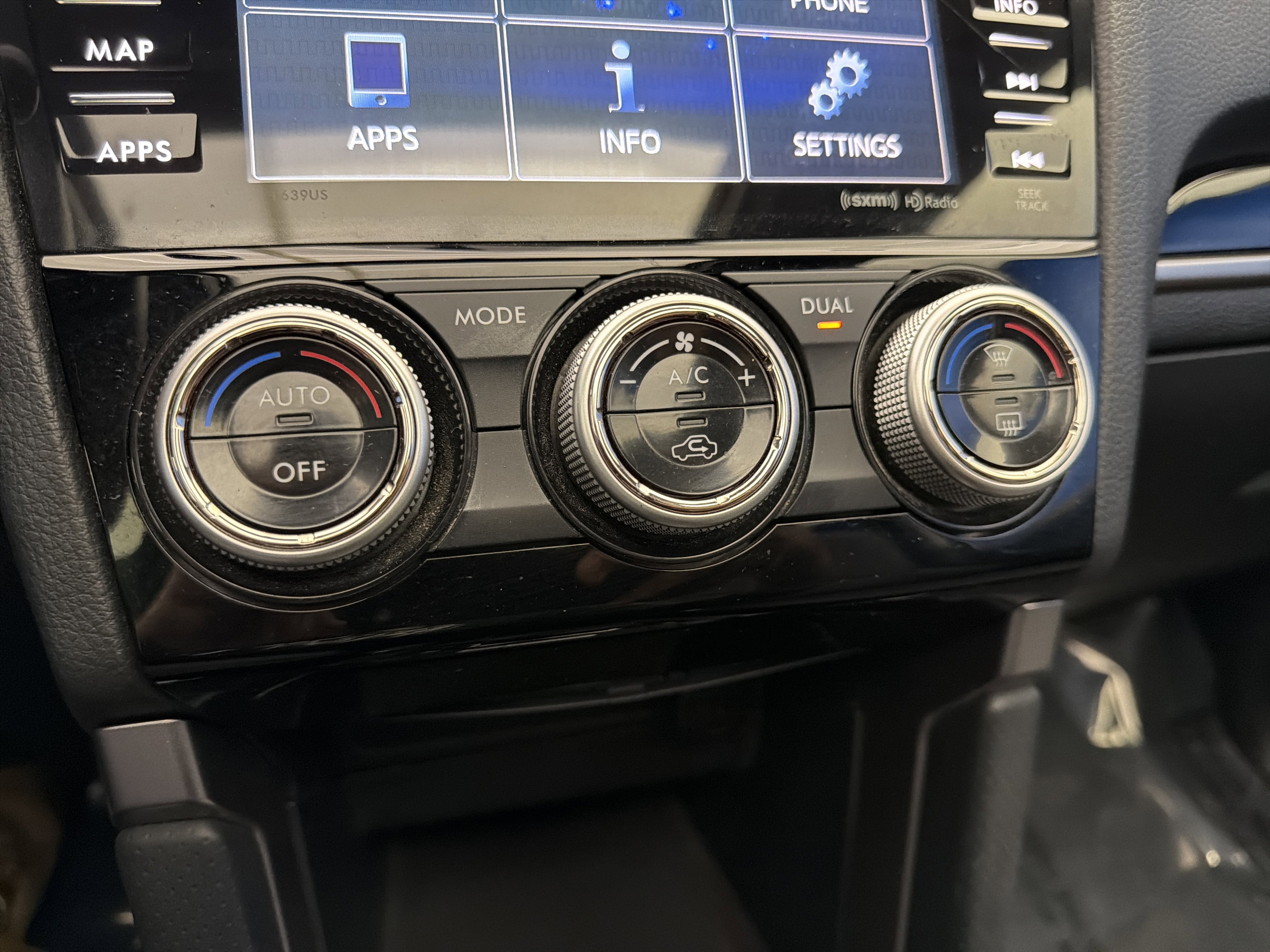 Used 2018 Subaru Forester 2.5i Touring image 23