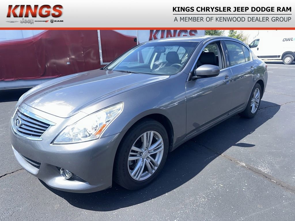 Used 2013 INFINITI G37 x w/ Premium Pkg image 1
