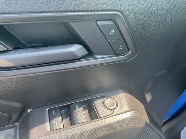 Used 2025 Chevrolet Colorado Trail Boss AWD/4WD image 12
