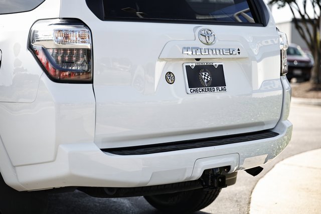 Used 2024 Toyota 4Runner SR5 Premium image 9