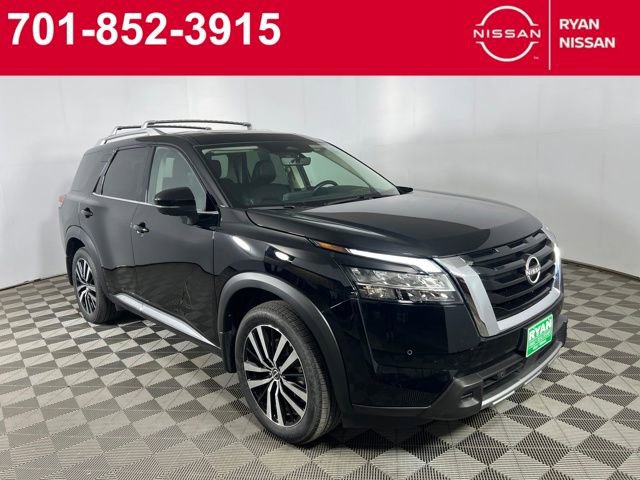 Used 2024 Nissan Pathfinder Platinum