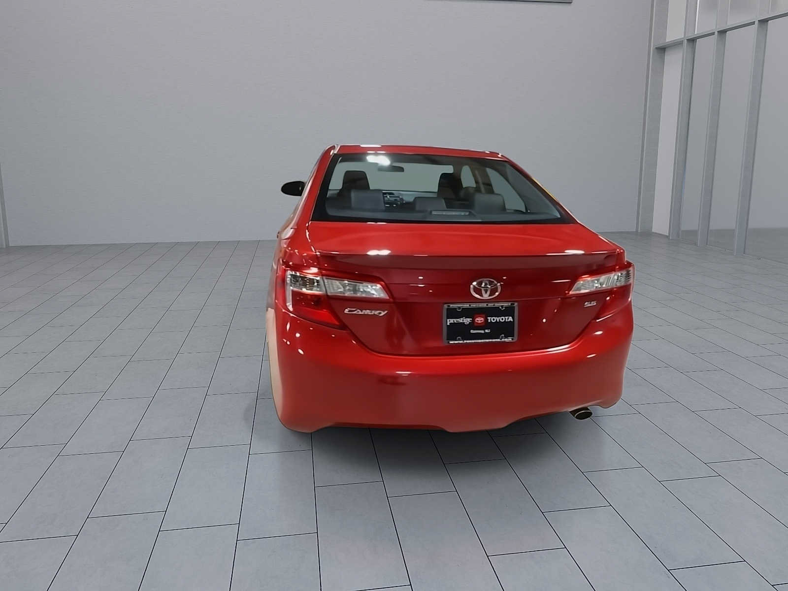 Used 2012 Toyota Camry SE FWD image 7