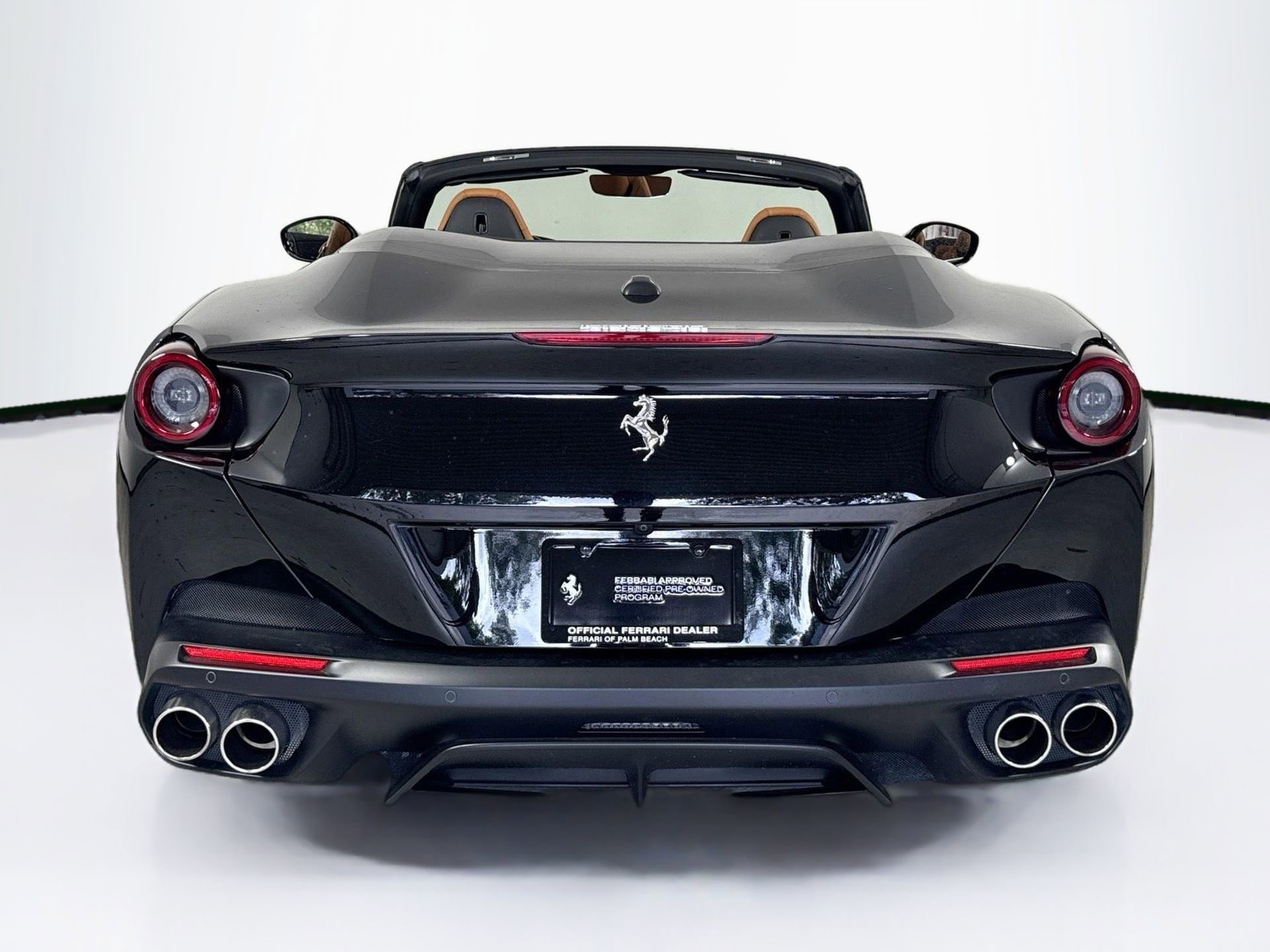 Certified 2019 Ferrari Portofino RWD image 6